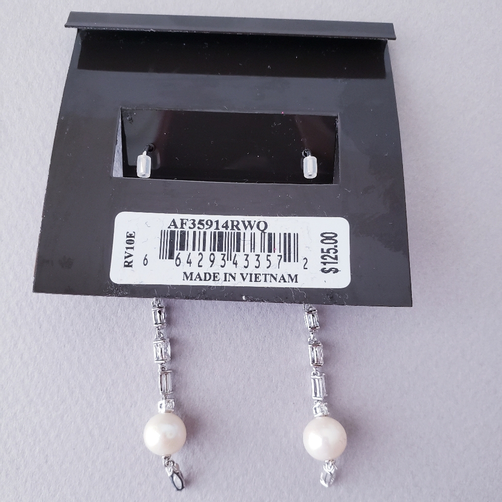 Nadri Freshwater Pearl Earrings - Picture 11 of 13